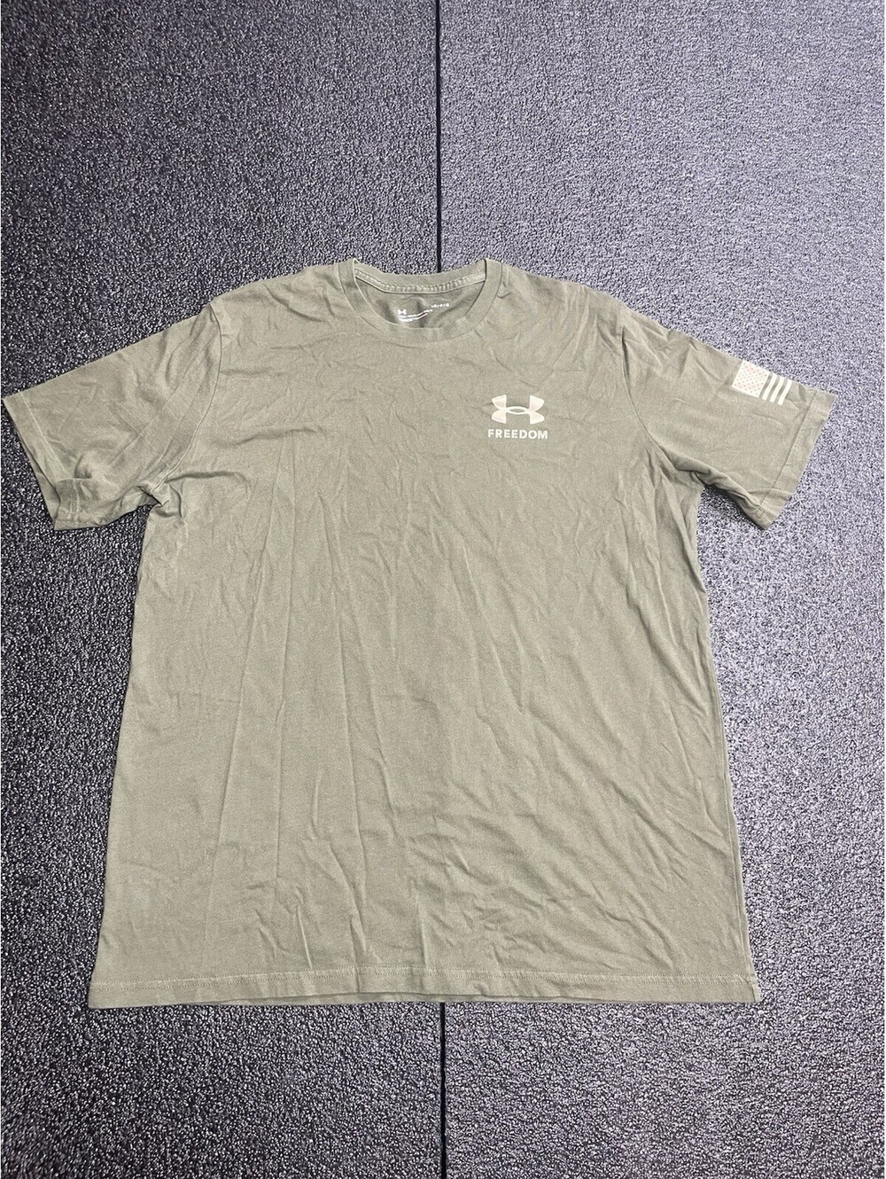 Under Armour Loose Freedom Short Sleeve T Shirt Mens L Green
